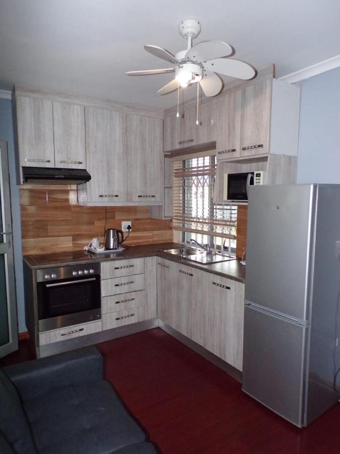 Khaya B&B Mandalay Cape Town Exterior photo